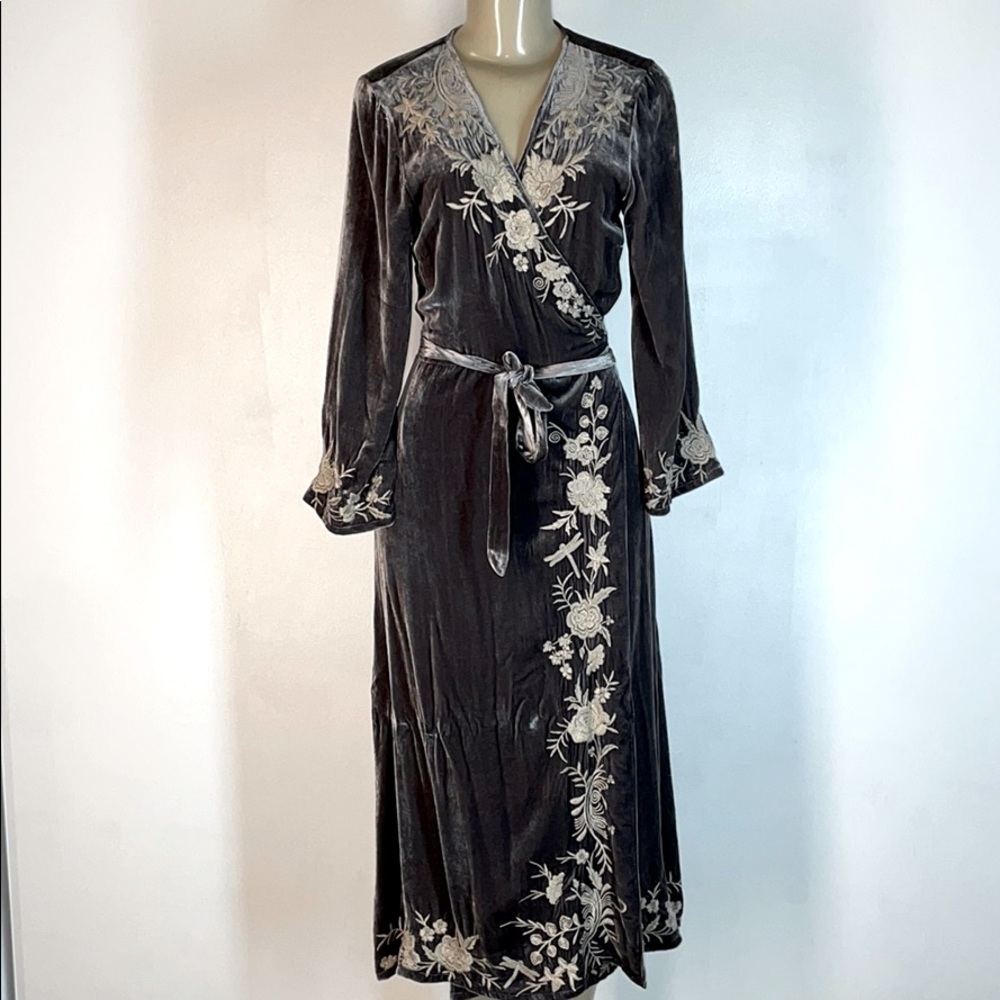 Johnny Was Los Angeles Erith Velvet Kimono Wrap Dress Pewter Grey Small